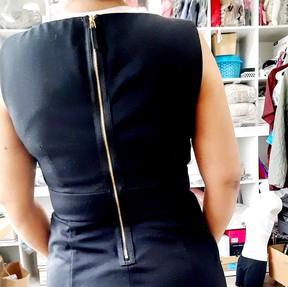 Black Dress - Picture 7 of 16